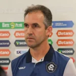 Remo Anuncia Saída De Léo Condé E Comissão Técnica Após Sequência Ruim No Brasileirão; Thiago Carpini é Cotado Para Assumir O Comando