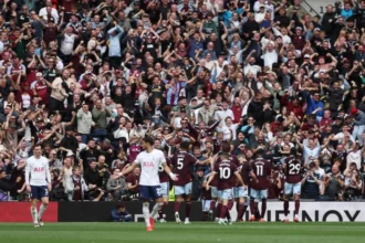 Tottenham, Em Início De Pesadelo Na Premier League, Sofre Derrota Dolorosa (2 3) E Concede A Primeira Vitória Ao Aston Villa