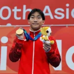 Jovem Nadador Japonês De 17 Anos Quebra Recorde Mundial Dos 200m Bruços E Choca A Natação Mundial
