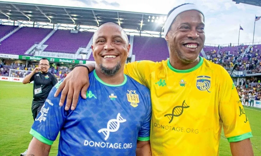 Roberto Carlos Choca Ao Revelar Perda De 99% Da Fortuna Dos Gramados: ‘deixaram Minha Conta Zerada’ E Faz Alerta A Jovens Atletas