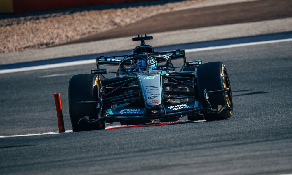 George Russell Domina Gp Do Azerbaijão De Ponta A Ponta E Conquista Terceira Vitória Em 2026; Gabriel Bortoleto Luta E Termina Em 13º