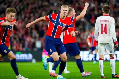 Haaland Supera Ibrahimovic, Quebra Recorde Histórico E Se Torna O Maior Artilheiro Nórdico Masculino De Todos Os Tempos Com Média De Gols Absurda